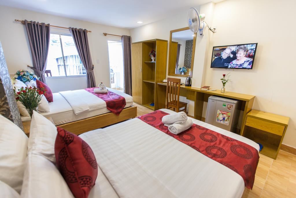 Ailen Garden 2 Hotel Ho Chi Minh City Exterior photo